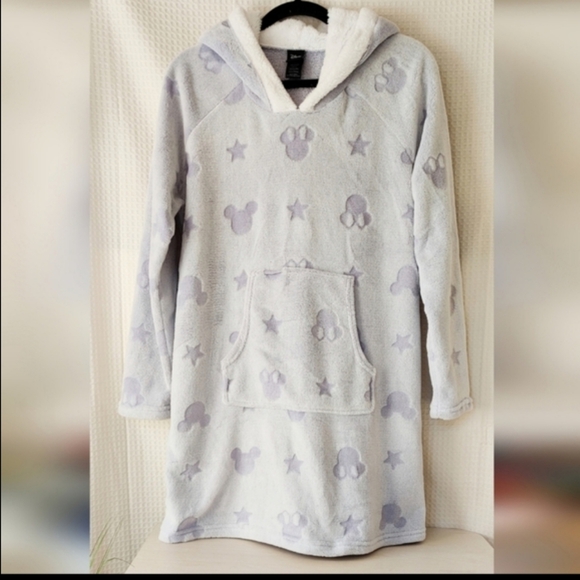 Disney Mickey and Minnie Mouse  Lounger Short Robe With Cozy Hood Size Medium - Picture 1 of 6